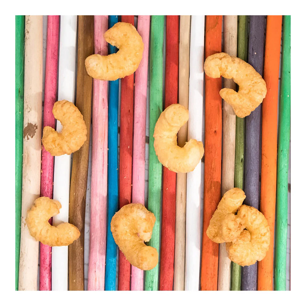 Guai Guai Curved Crispy Snacks - Condensed Milk Flavor, 40g - Image 3