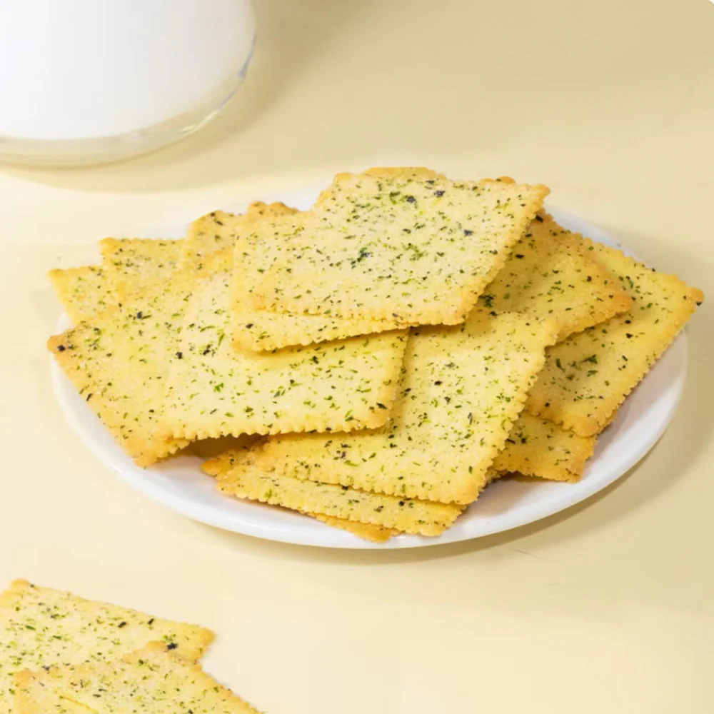 Guangzhou Restaurant Seaweed & Cheese Potato Thin Crackers 1kg – Limited Import - Image 3