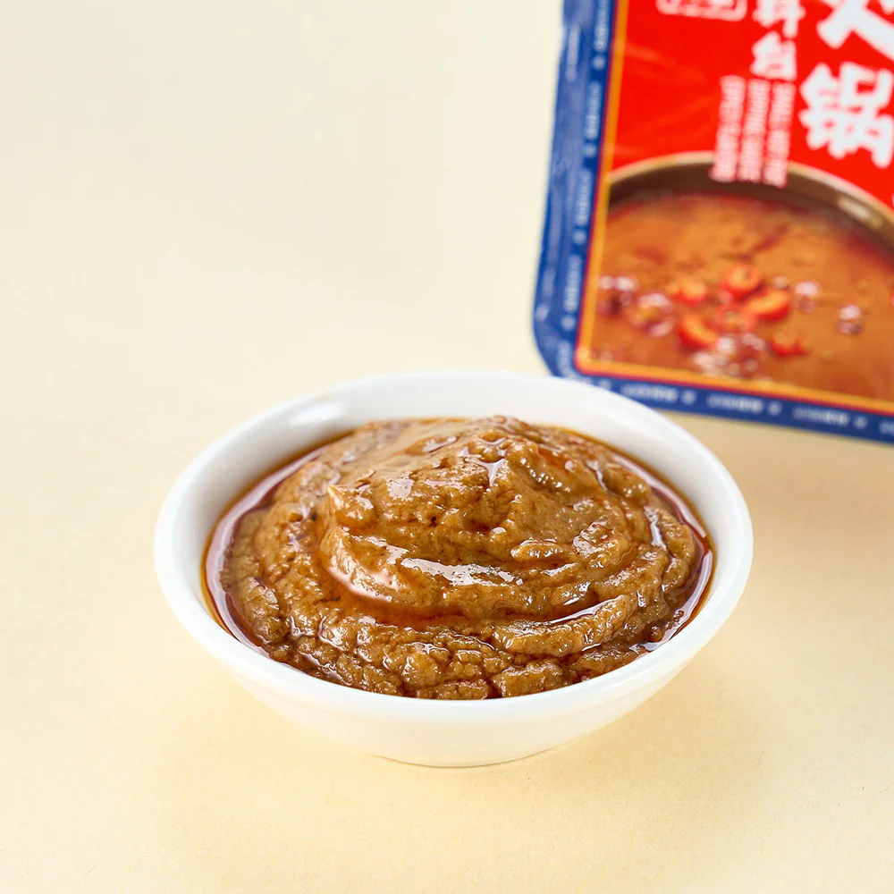 Guyue Renjia Xiaoliaotai Spicy Hot Pot Dipping Sauce 3 x 100g – Limited Import - Image 2