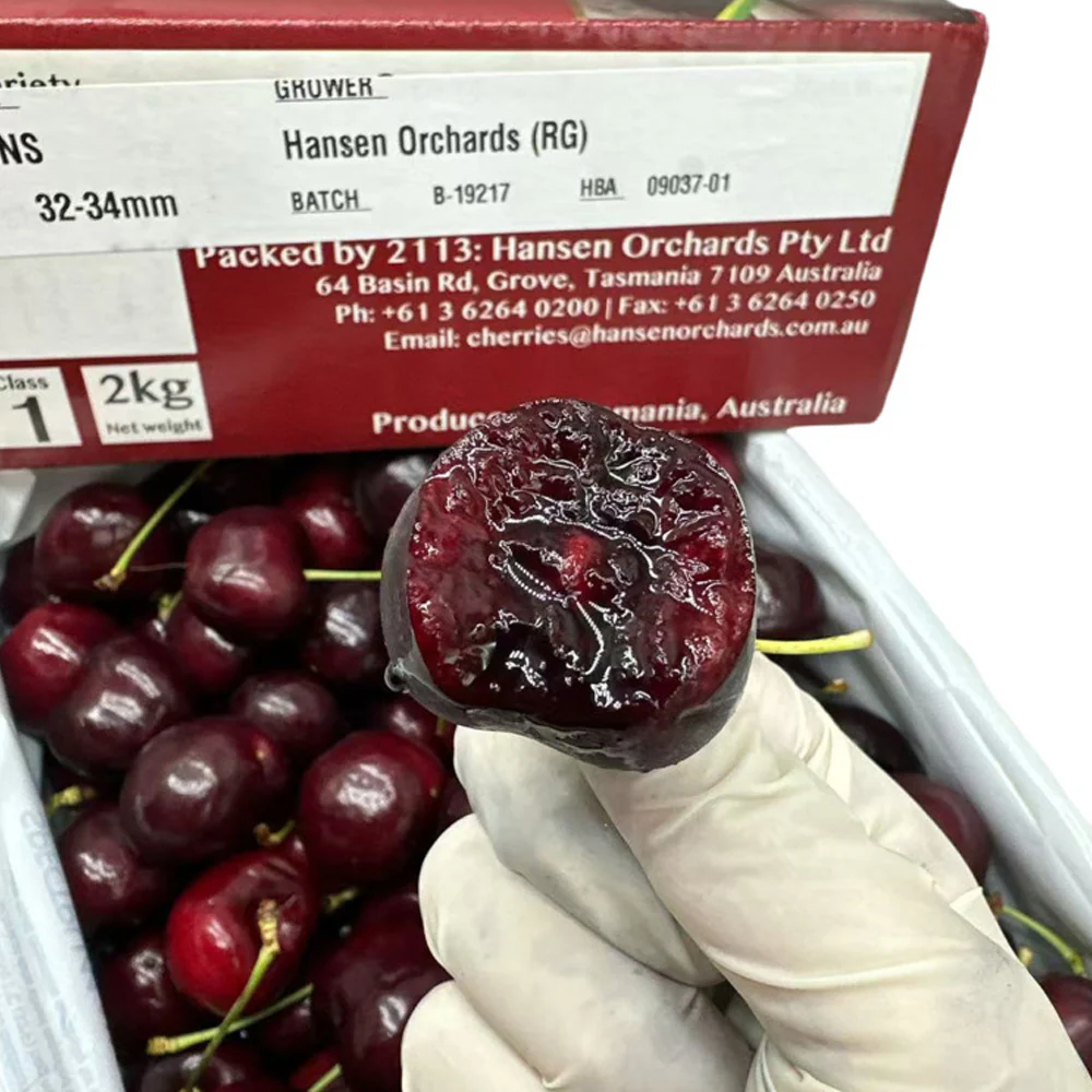 Hansen Orchards Tasmanian Lapins Cherries Gift Box 2kg – 32–34mm - Image 4