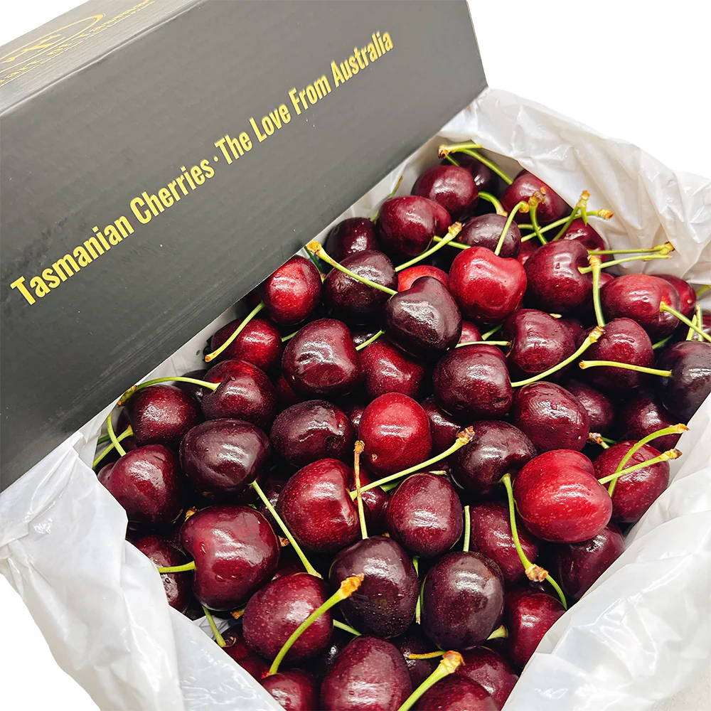 Heart of Tasmania Tasmanian Cherries Black Gold Gift Box - 2kg - Image 4
