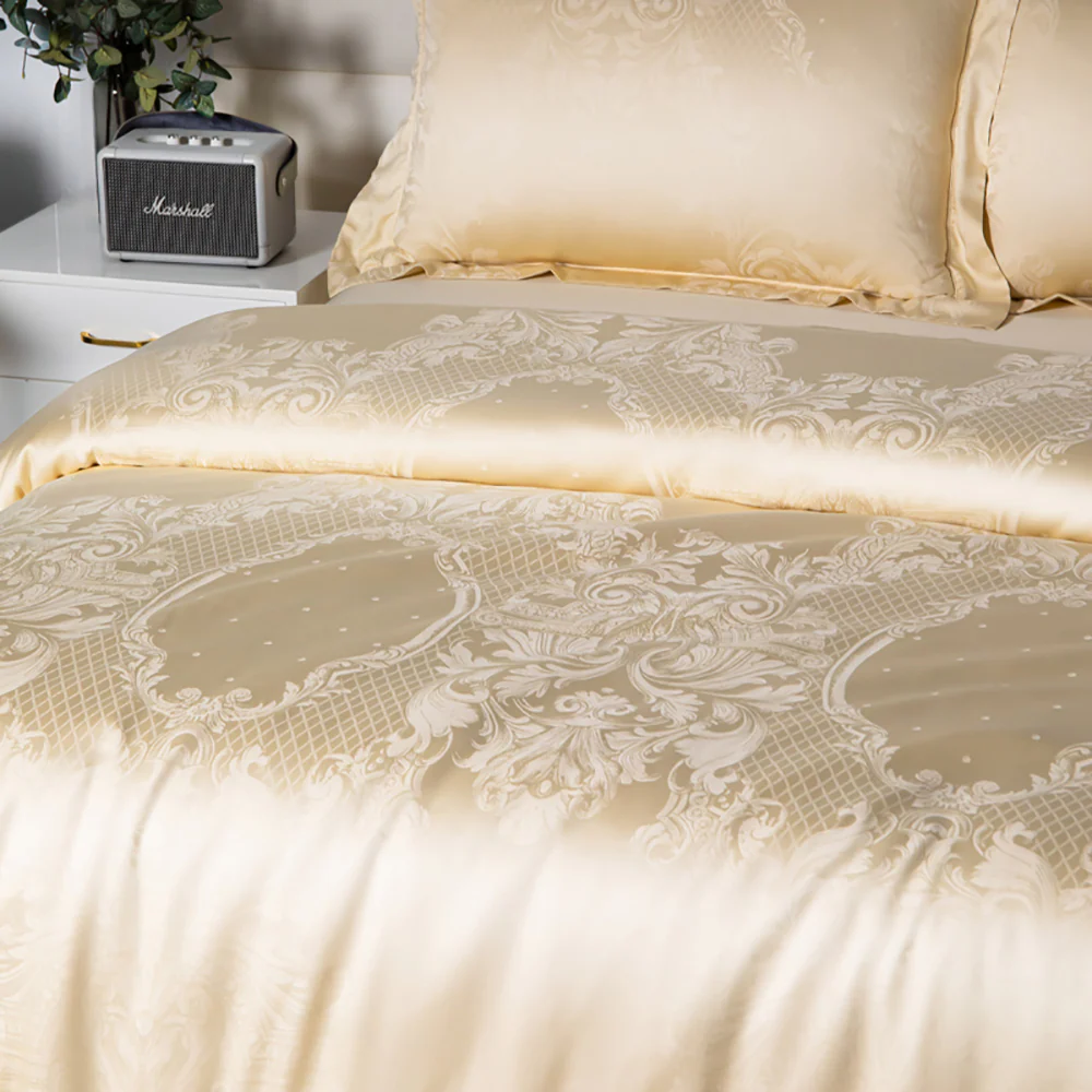 Heartin 4-Piece Bedding Set – Champagne Gold (Double) - Image 4