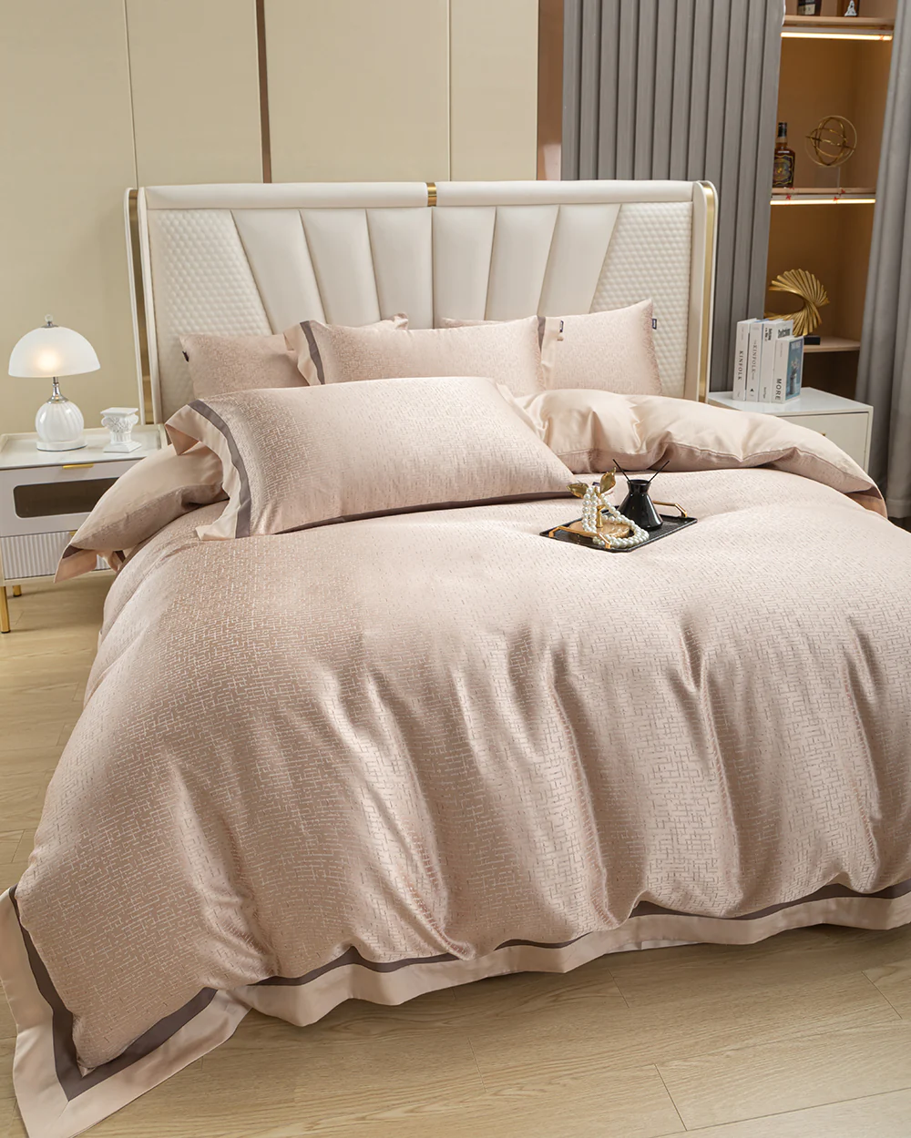Heartin Queen Bedding Set - Golden Years, 4 Pieces with 2 Bonus Pillows - Image 2