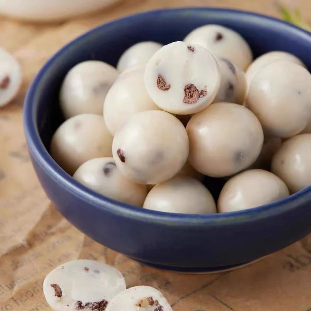 Hershey's Cookies 'n' Creme Choco Balls - 120g - Image 2