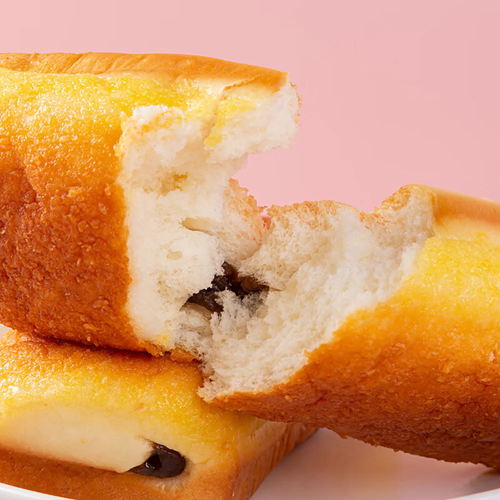 Honbear Fresh Coconut Red Bean Bread - 85g - Image 5
