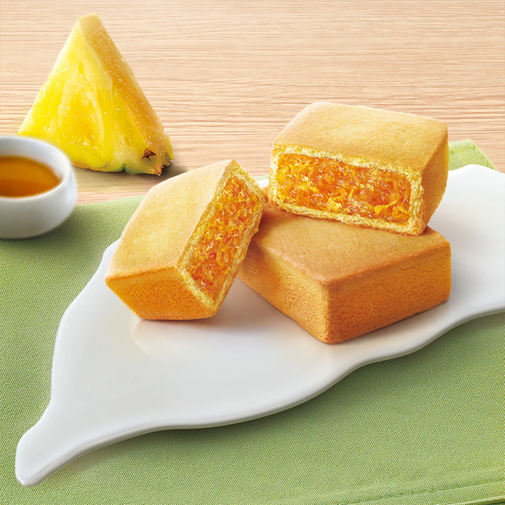 Hsu Fu Chi Pineapple Cakes – 26% Reduced Sugar 182g - Pineapple Pastry - Image 2