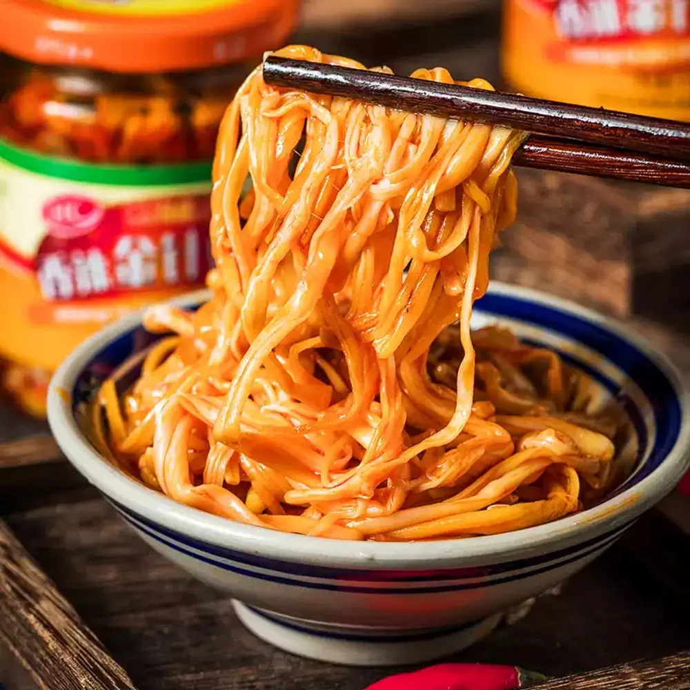 Huichuan Pickled Enoki Mushrooms with Green Sichuan Pepper (Tengjiao) 145g – Tingling Spicy Sichuan Condiment - Image 3