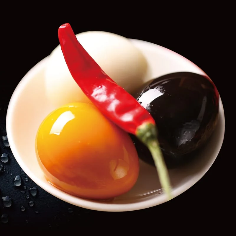 Huxiang Gong Spicy Quail Eggs - 30 Packs of 15g - Image 3