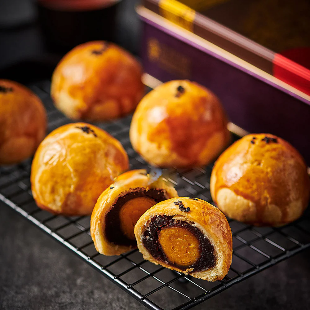 Isabelle Taiwanese Jujube and Salted Egg Yolk Pastry - 4 Pieces, 172g - Image 4