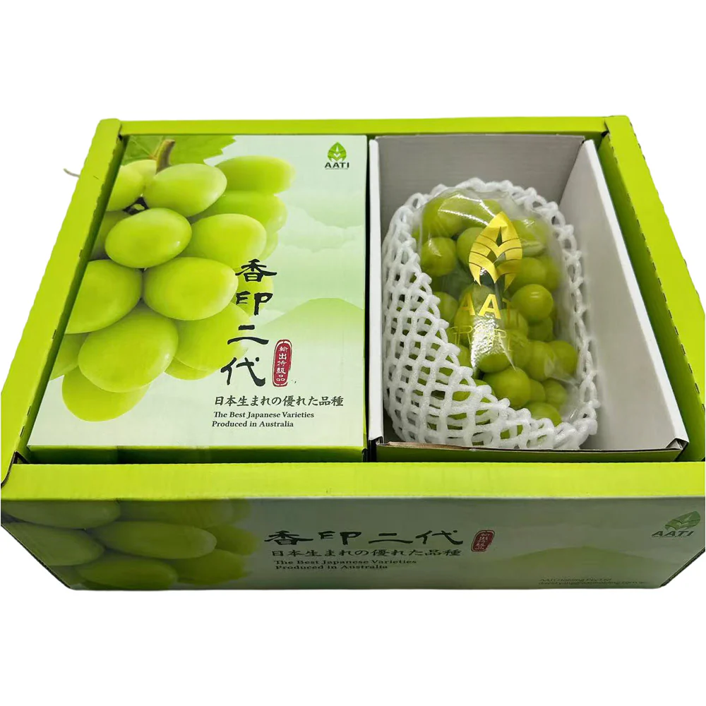 Japanese Kyoho Premium Green Grapes Gift Box (2 Bunches) - Grown in Australia