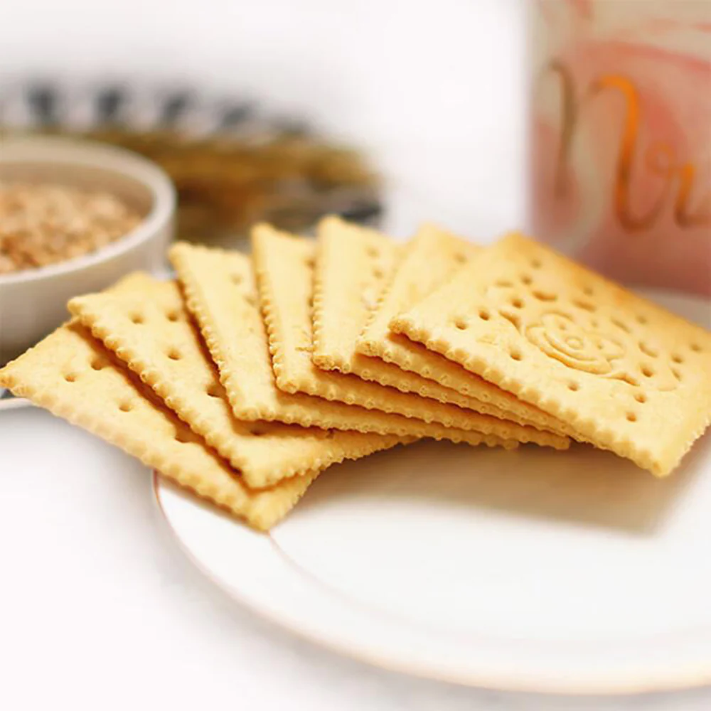Jiangzhong Shiliao Hougu Milk Salt Soda Biscuits 72g+24g - Image 3