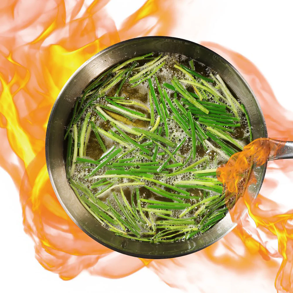 Jinmiantang Shanghai Scallion Oil Noodles with Dried Shrimp 135g – Limited Import - Image 4