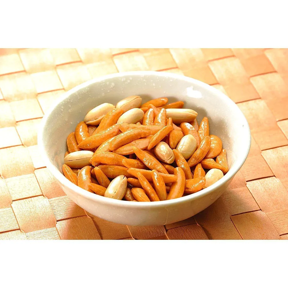 Kameda Seika Rice Crackers & Peanuts Snack - 6 Packs, 180g - Image 3