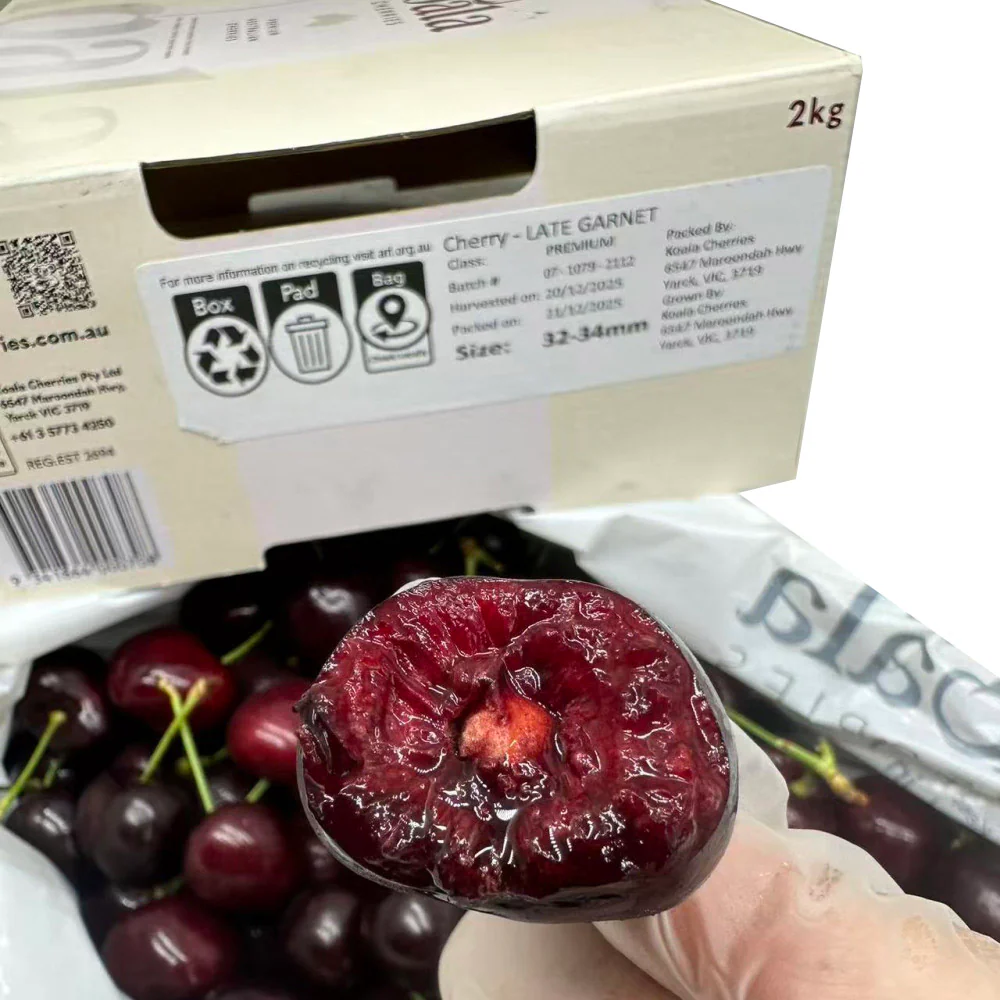 Koala Cherries Late Garnet Cherries 32–34mm Gift Box 2kg - Image 3