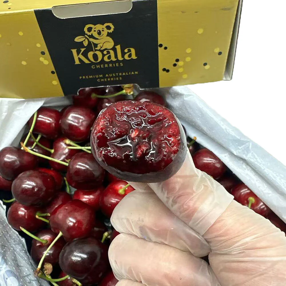Koala Cherries Premium Gift Box 30–32mm – 1kg - Image 4