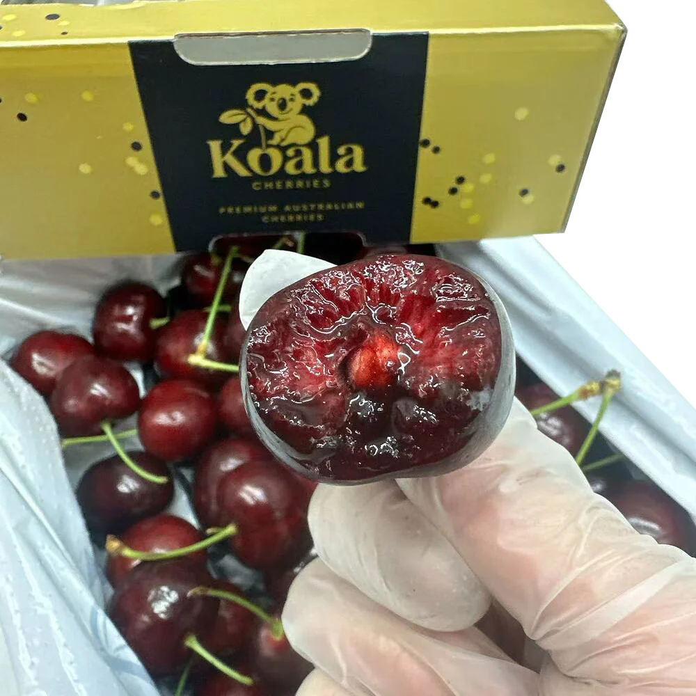Koala Cherries Premium Gift Box 32–34mm – 1kg - Image 3
