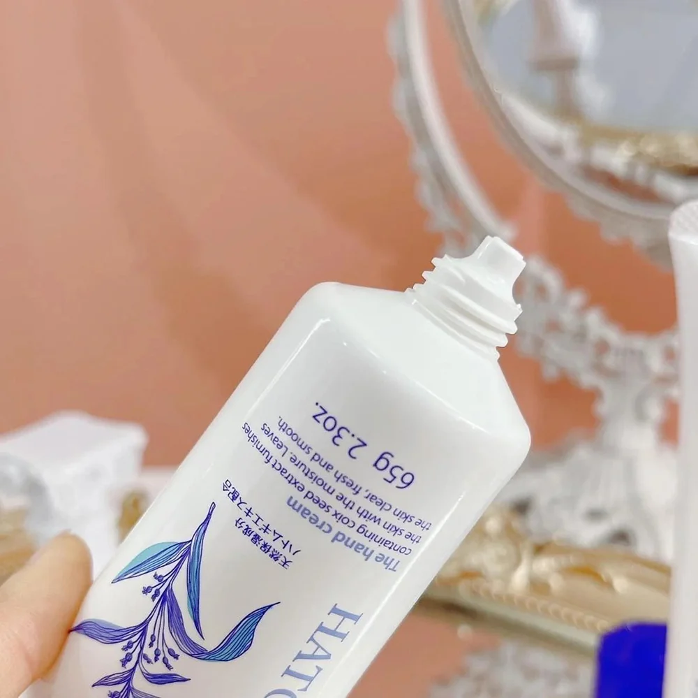 Kumanoyushi Reihaku Hatomugi Hand Cream - 65g - Image 2