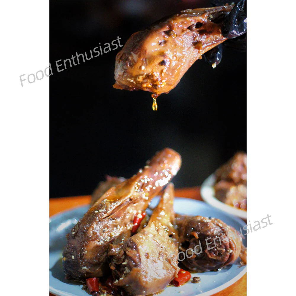 Laiji Cold-Eat Sweet & Spicy Duck Heads – 3 pcs - Image 3