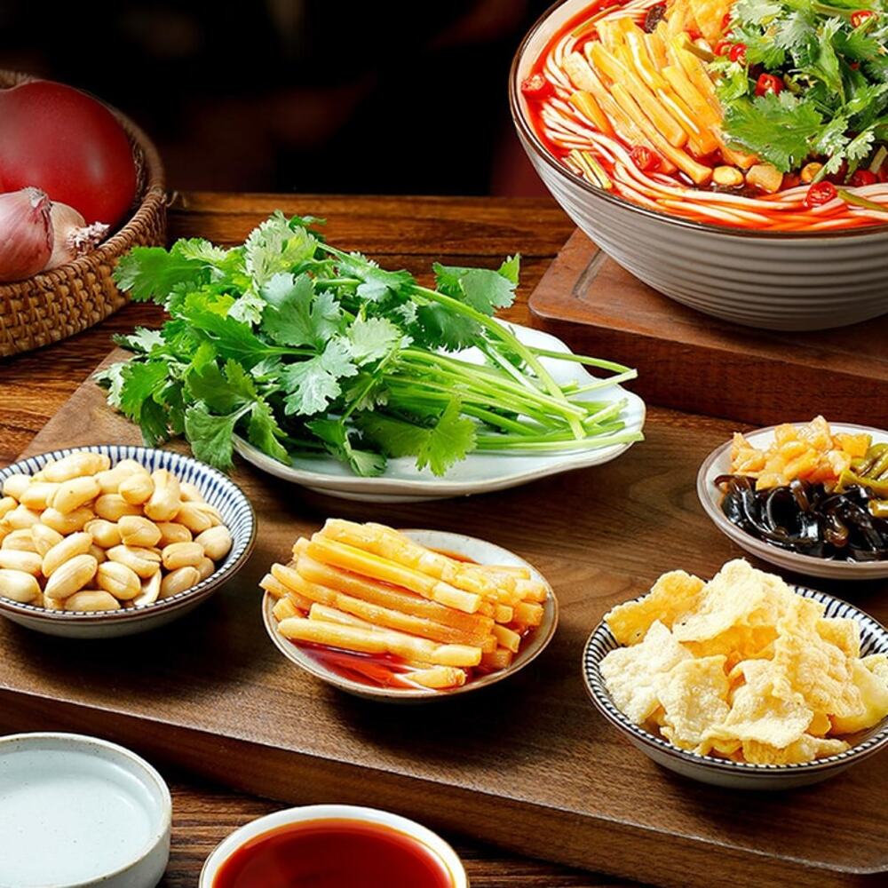 Li Ziqi Liuzhou Luosifen (Coriander Flavour) 251g – Chinese Snail Rice Noodle Soup - Image 5
