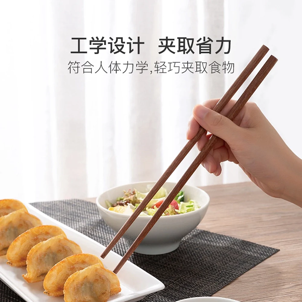 Lifease Classic Solid Wood Chopsticks - 6 Pairs - Image 3