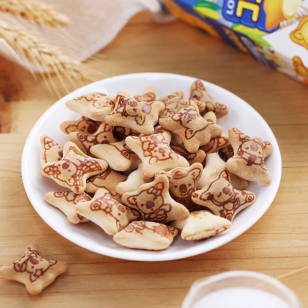 Lotte Koala's March Strawberry Biscuits - 37g - Image 2