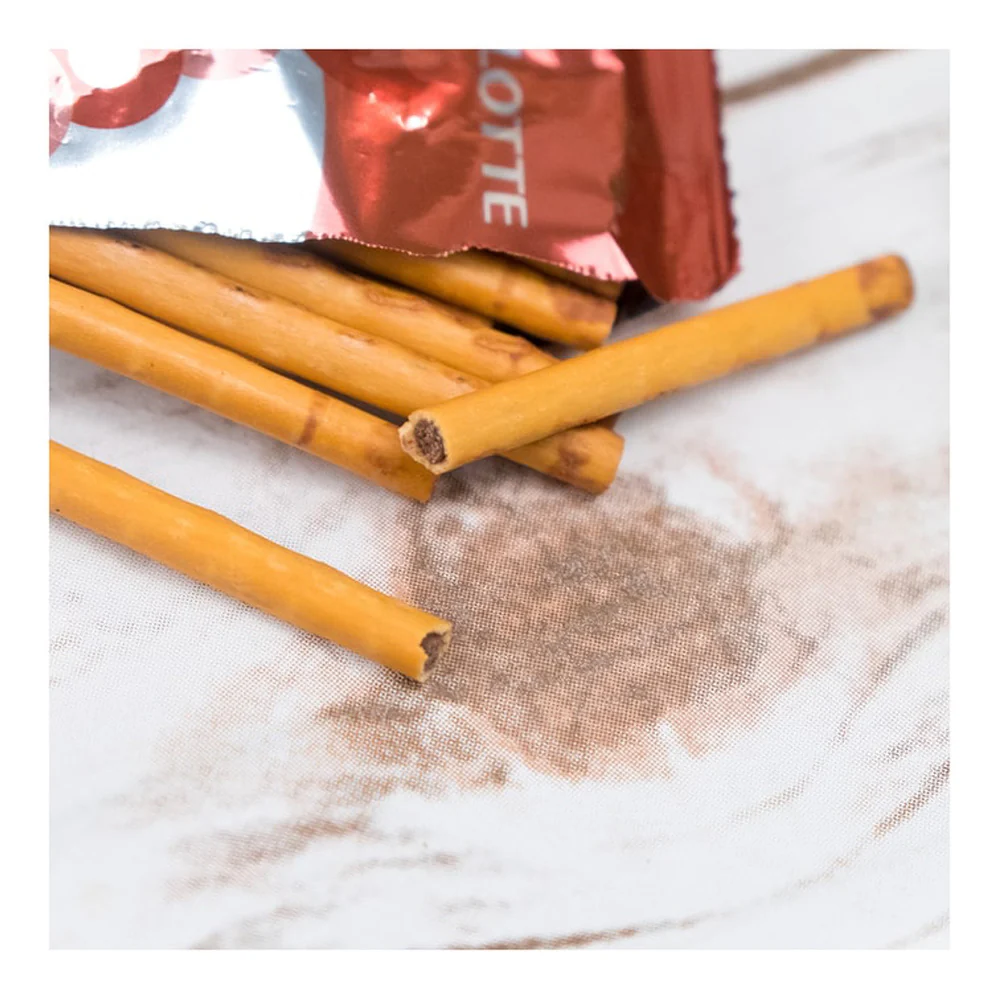 Lotte Toppo Milk Chocolate Filled Biscuit Sticks - 72g - Image 4