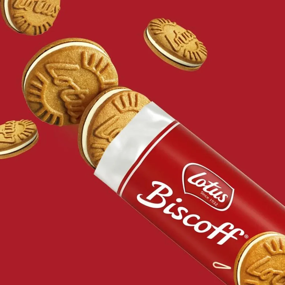 Lotus Biscoff Cream Sandwich Biscuits 110g - Image 2