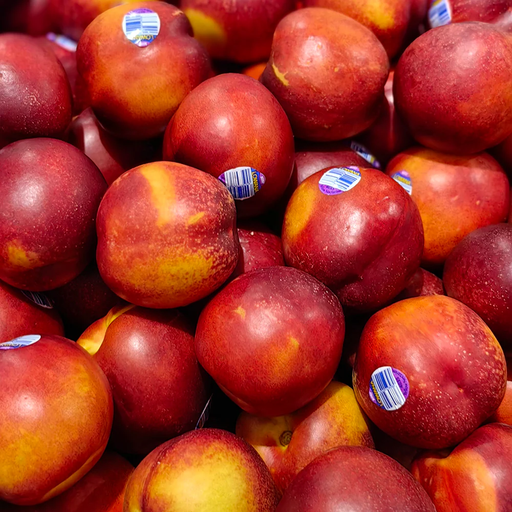 Lowana Yellow Nectarines - 1kg - Image 3