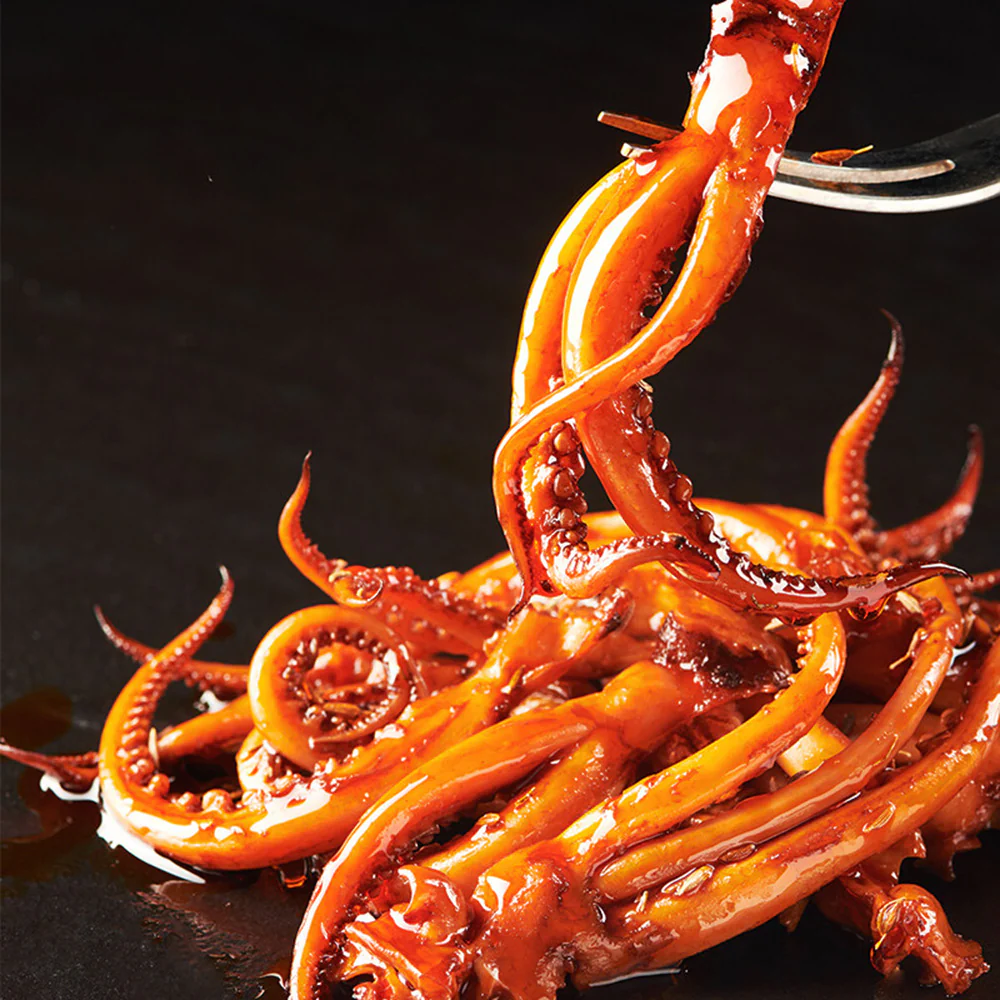 Lyfen Spicy Squid Tentacles - 68g - Image 2