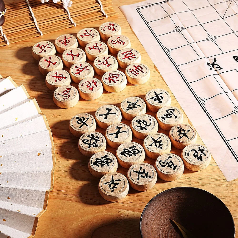 M&G Chinese Chess Set - 5cm Diameter Pieces - Image 3