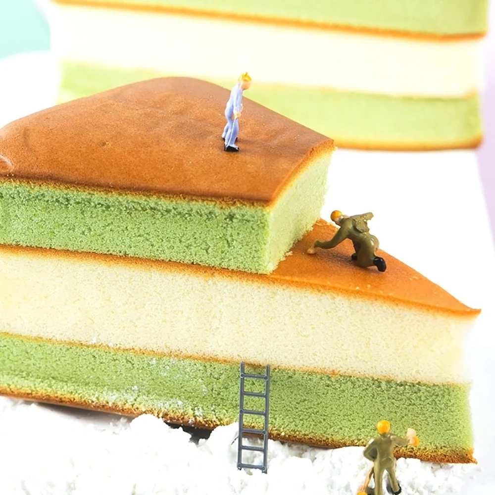 Manyuefu Matcha Flavored Triangle Cake - 90g - Image 4