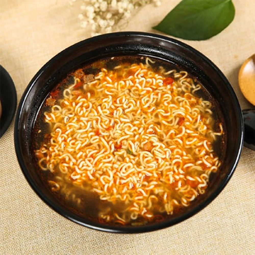 Master Kong Hot and Sour Beef Noodles - 117g x 5 Packs - Image 2