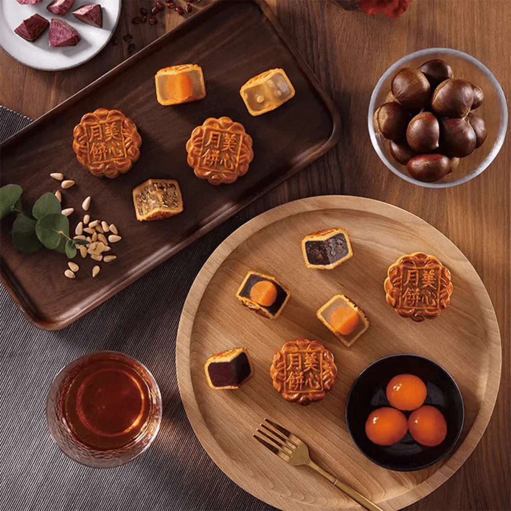 Maxim's Starry Pearl Assorted Mooncakes Gift Box – 9 Pieces, 630g - Image 2