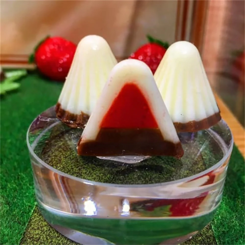 Meiji Hokkaido Limited Edition Strawberry Apollo Chocolates - 144g - Image 3