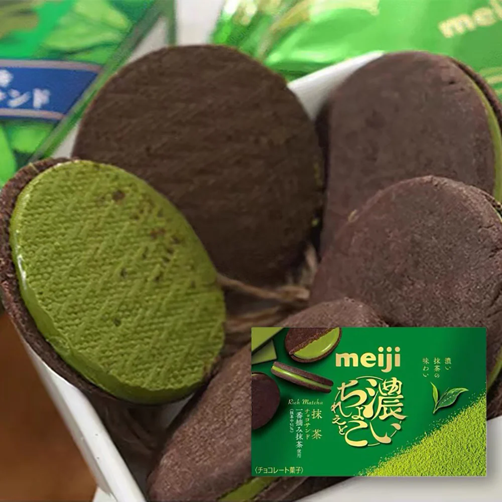 Meiji Matcha Flavored Sandwich Cookies - 32g - Image 4