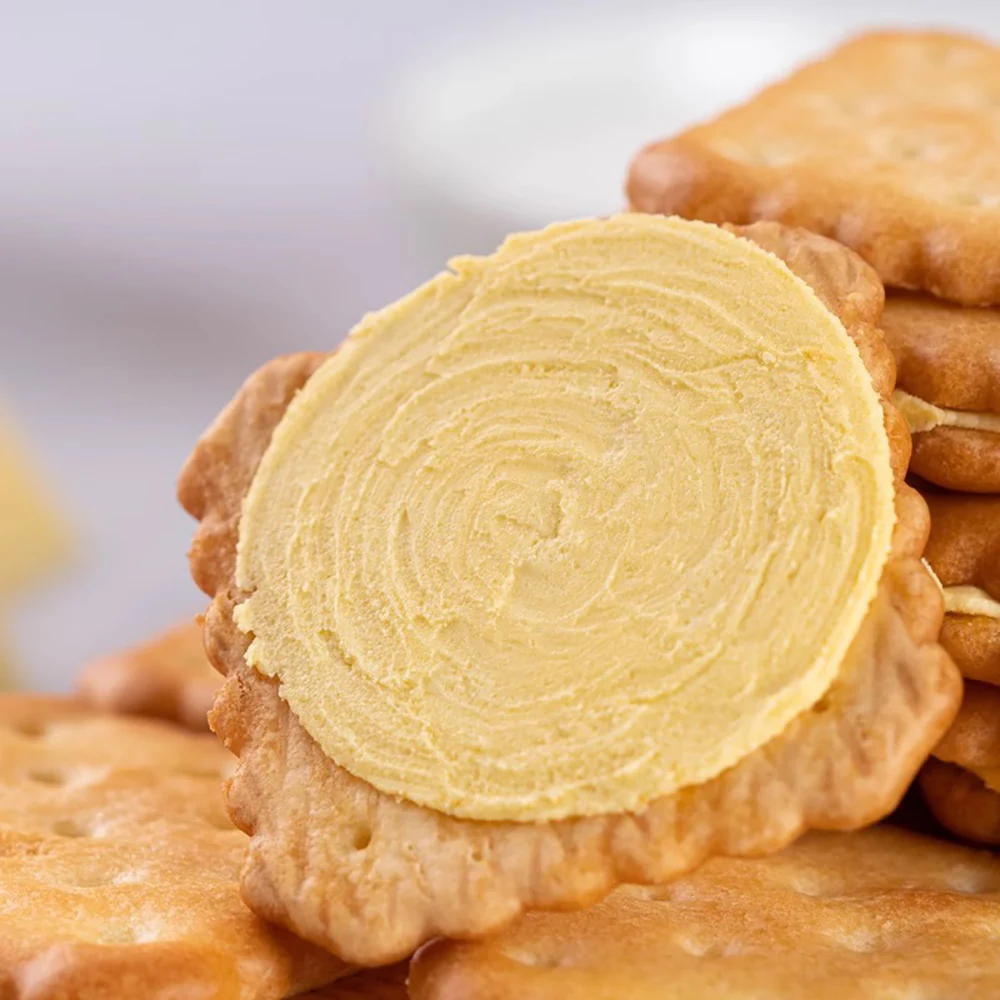 Member's Mark Cheese Sandwich Crackers - 1kg - Image 4