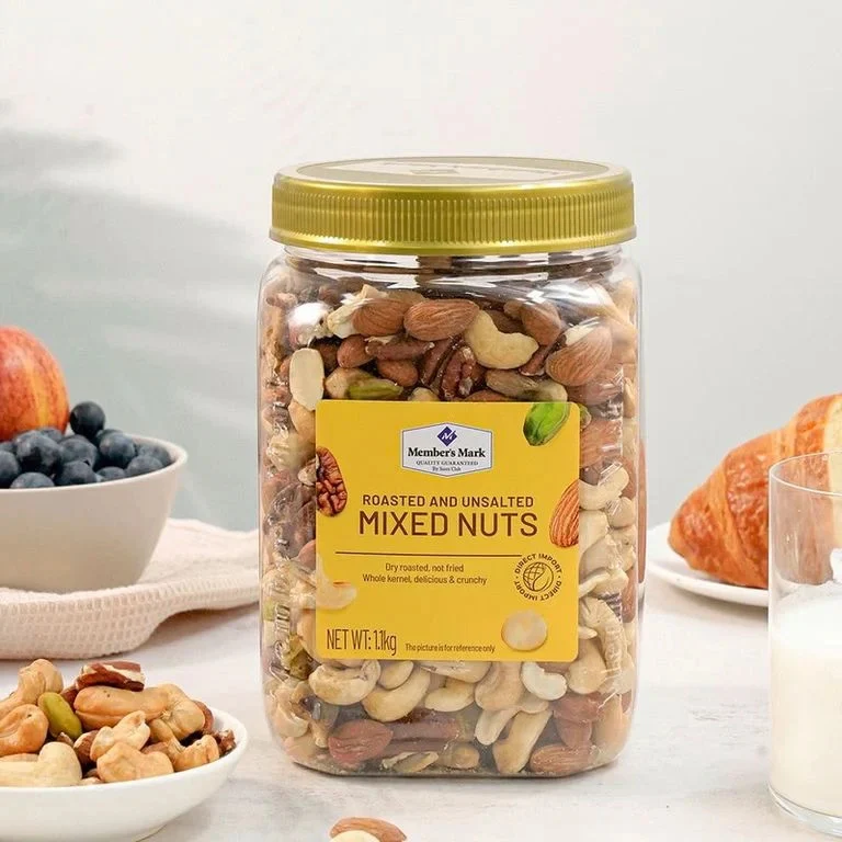 Member's Mark Roasted Mixed Nuts - 1.1kg - Image 4