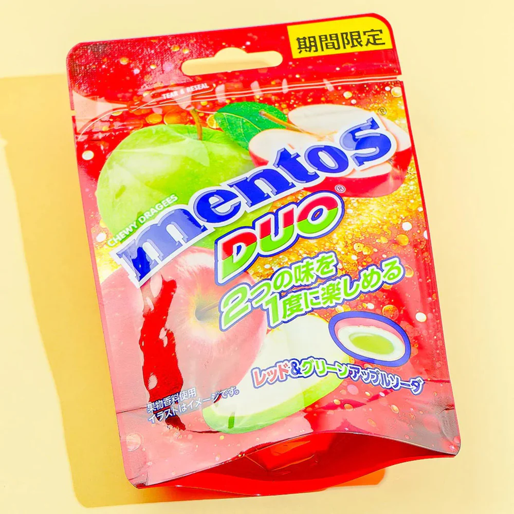Mentos Duo Chewy Dragees Red & Green Apple Soda Flavor - 45g - Image 2