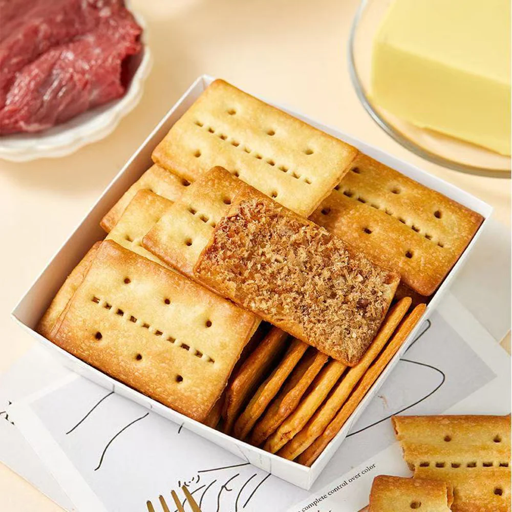 Mibazi Salted Egg Yolk & Chicken Floss Sandwich Crackers 250g - Image 2