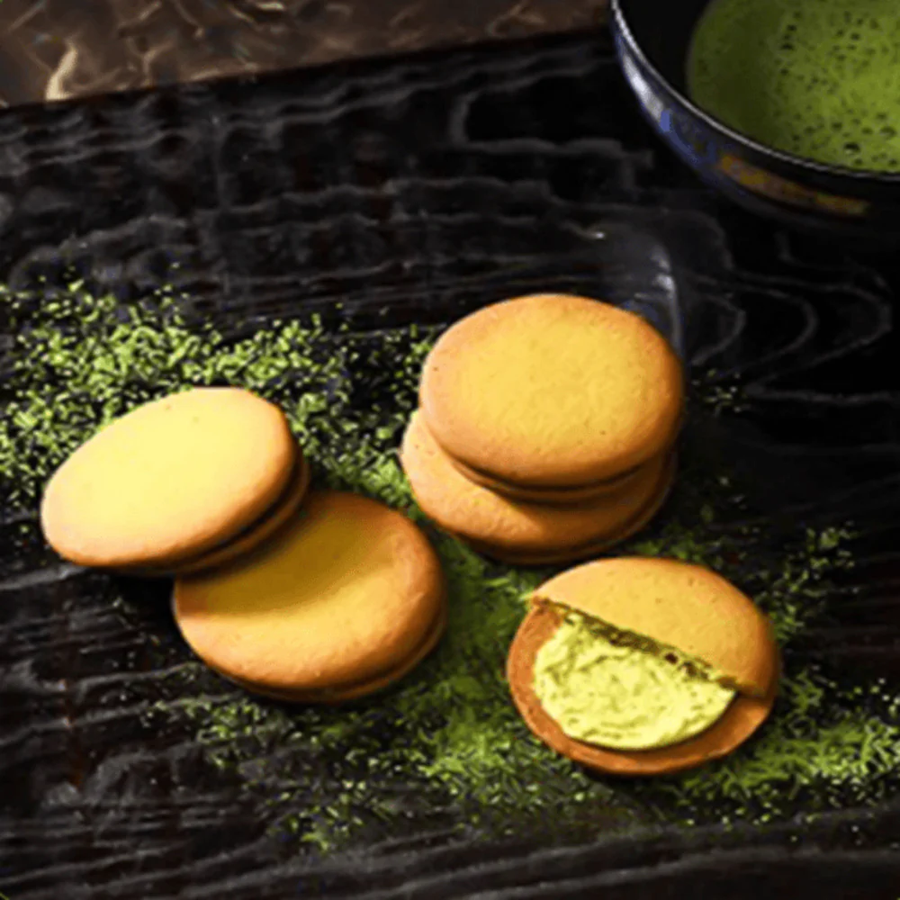 Milk Baton Kyoto Matcha Cream Sandwich Cookies Gift Box 184g – Japanese Green Tea Butter Biscuits - Image 2