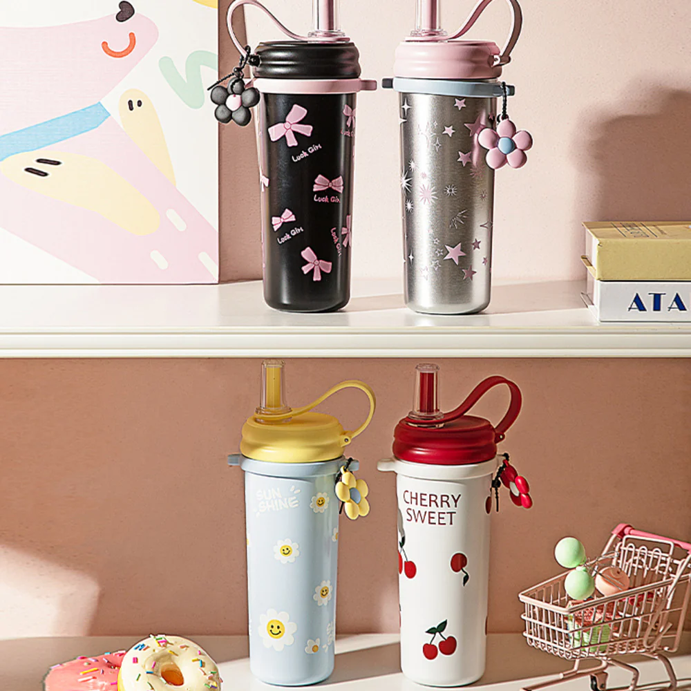 Modern Housewife Floral Straw 316 Stainless Steel Insulated Bottle - 750ml - Image 2