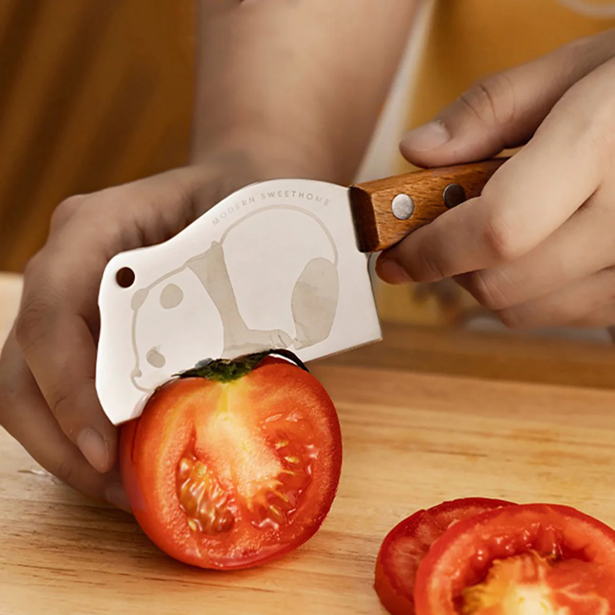 Modern SweetHome Mini Piggy Fruit Knife - Sharp Edge - Image 4