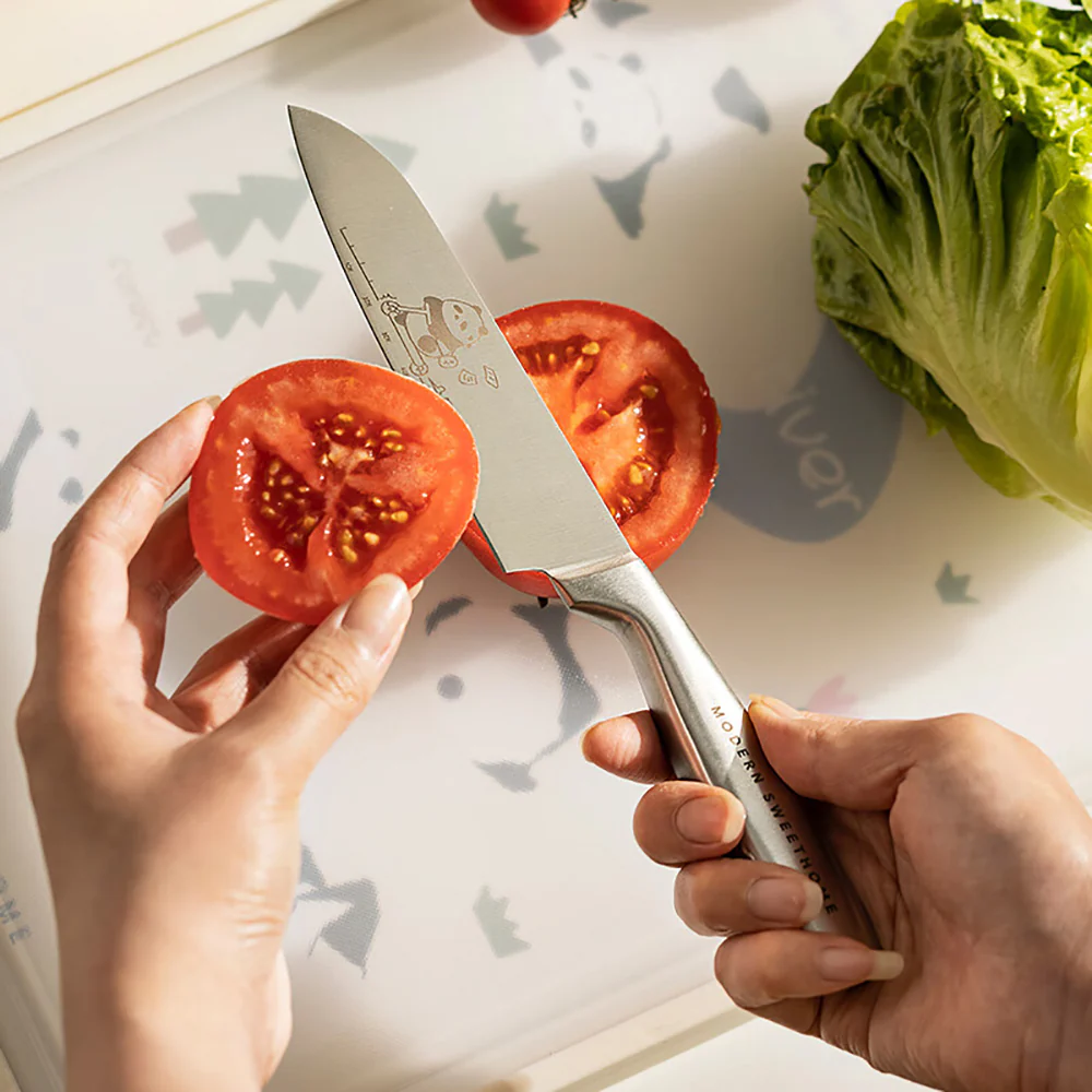 Modern SweetHome Mototo Panda 5-Inch Stainless Steel Santoku Knife - Image 4