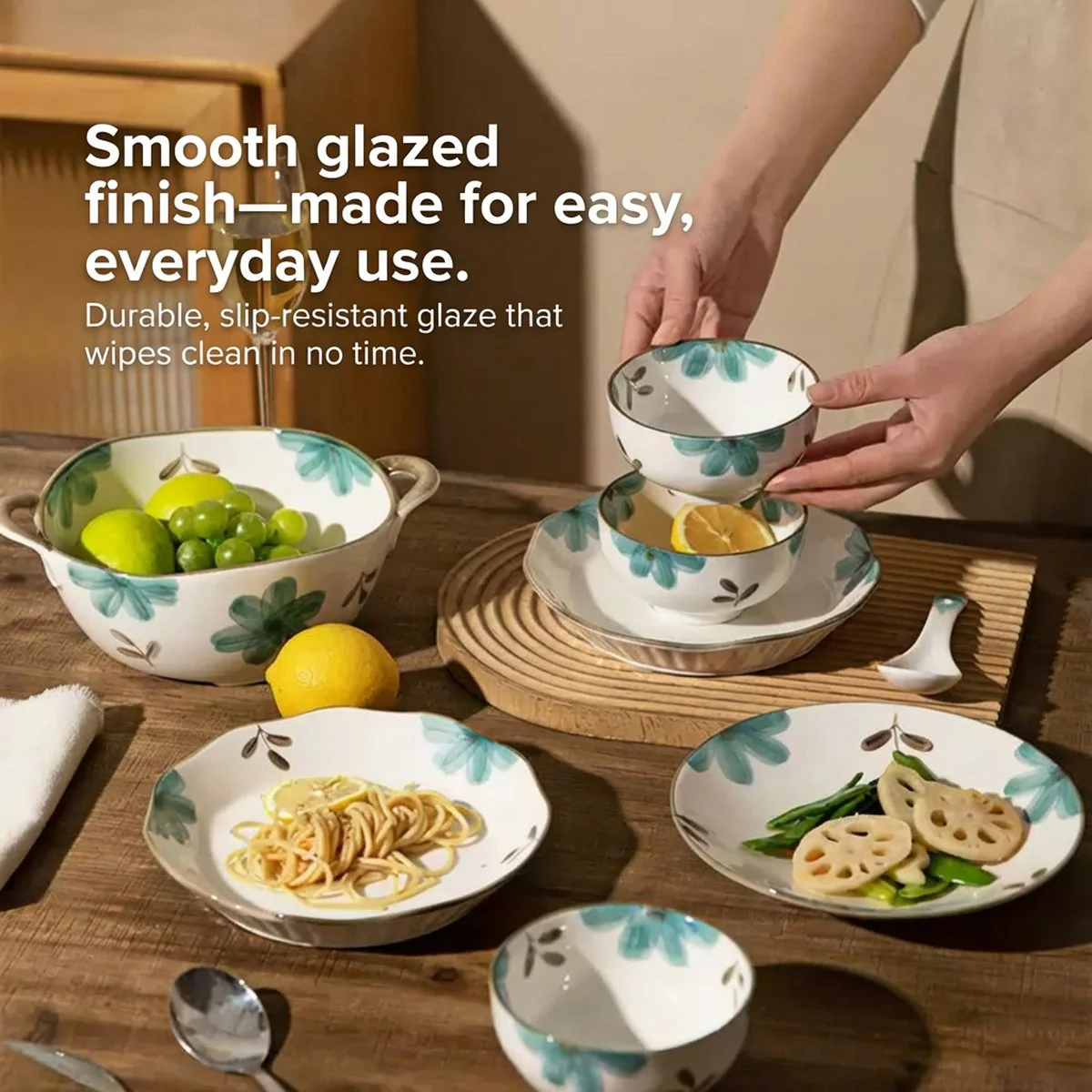 Modern Housewife “Qingyuan” Floral Rice Bowl 4.5" – Hand-Painted Ceramic Tableware - Image 4