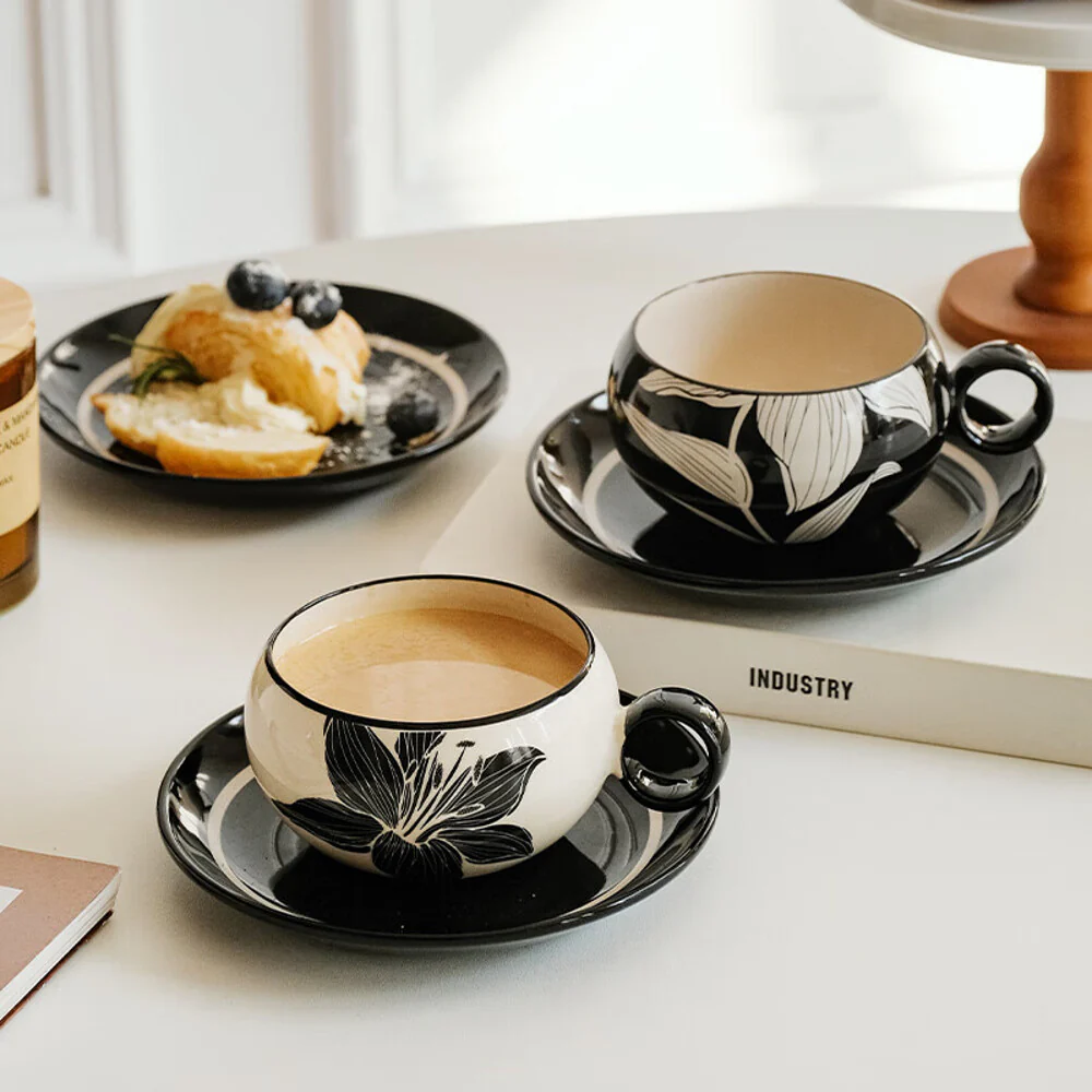 Modern SweetHome Retro Lily Cup and Saucer Set - Ink Black - Image 3