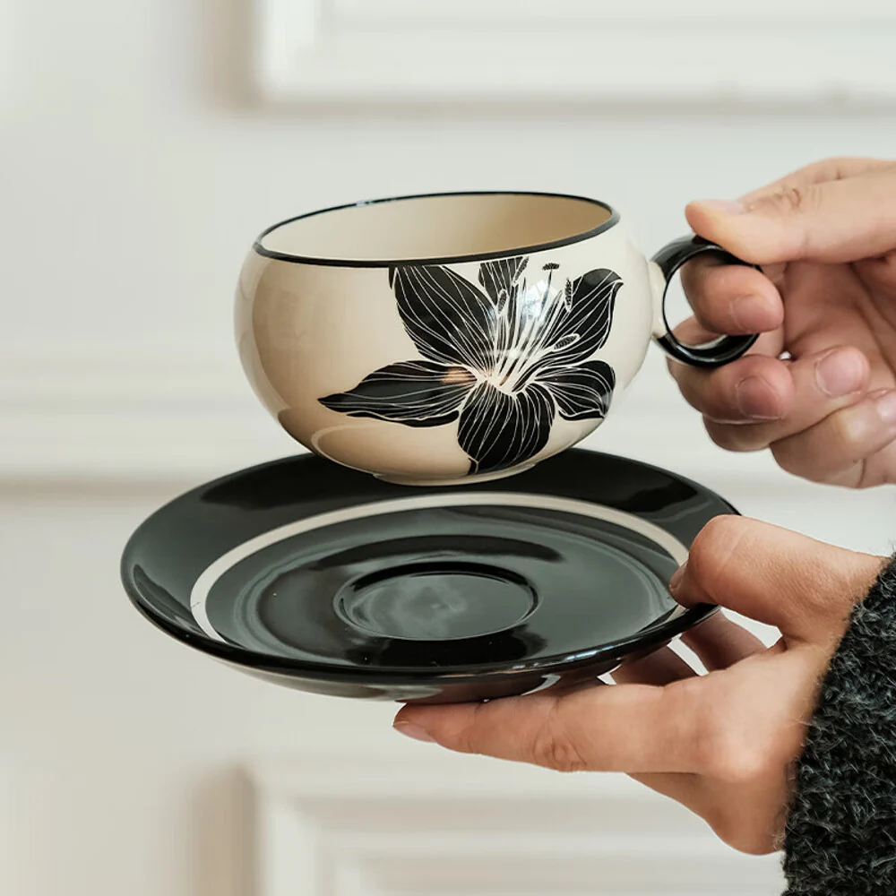 Modern SweetHome Retro Lily Cup and Saucer Set - Ink Black - Image 4