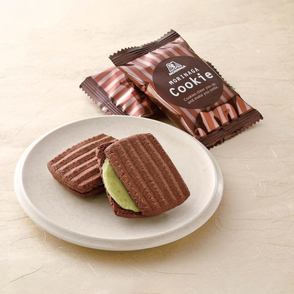 Morinaga Uji Matcha Chocolate Sandwich Cookies - 8 Pieces - Image 2