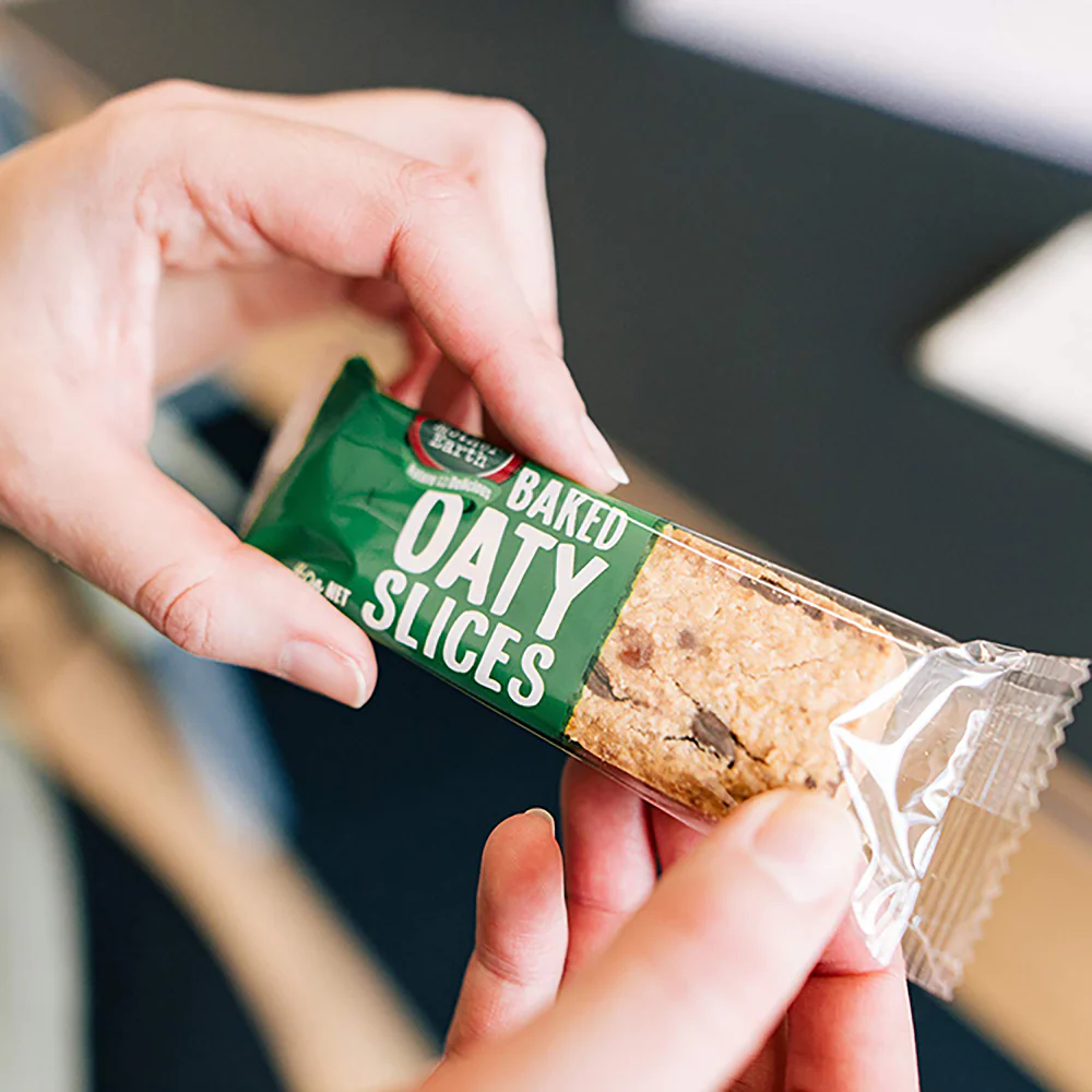 Mother Earth Chocolate Chip Baked Oaty Slices - 6 Bars, 240g - Image 3