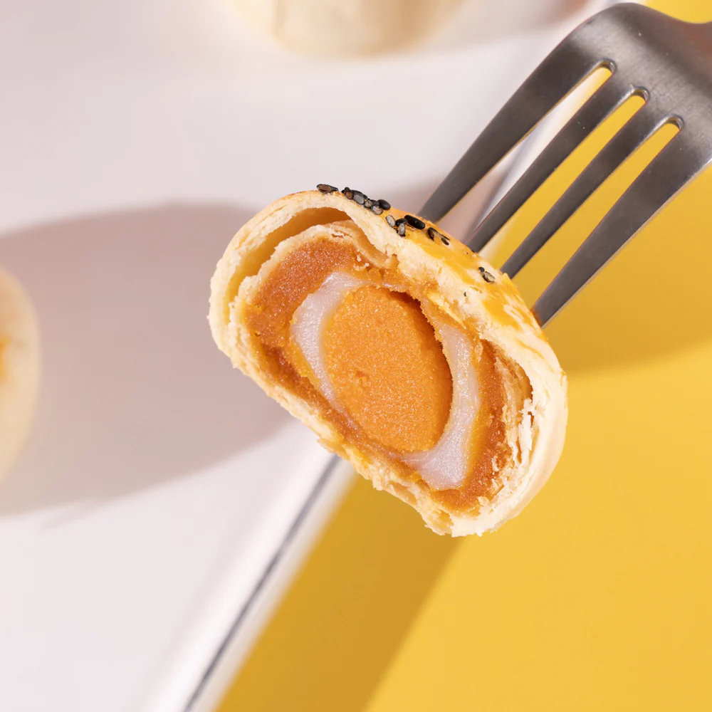 Moxiaoyan Golden Salted Egg Yolk Pastry - 6 Pieces, 300g - Image 3