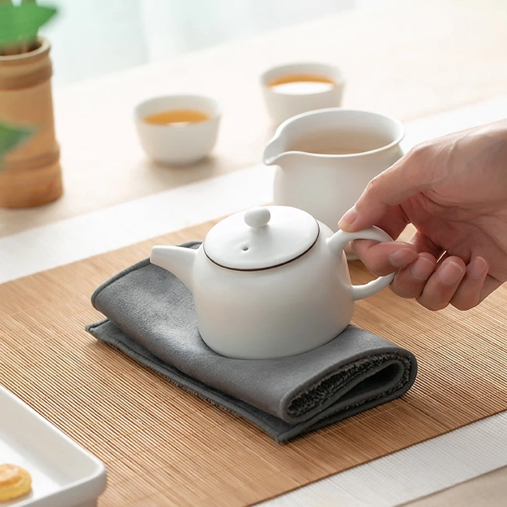 Lifease Suede-Like Absorbent Tea Towel - 1 Piece - Image 3